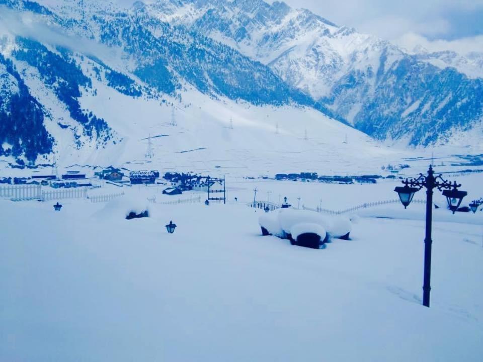 Hotel Village Walk Sonamarg Exterior photo