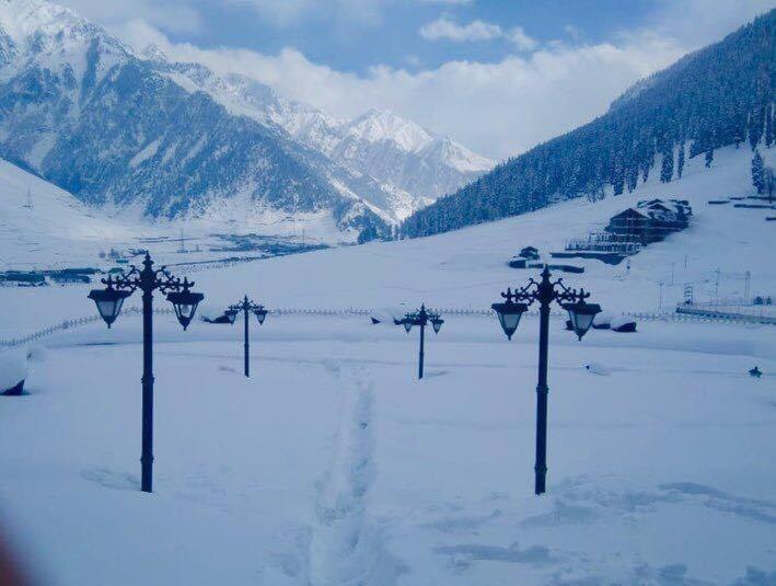 Hotel Village Walk Sonamarg Exterior photo