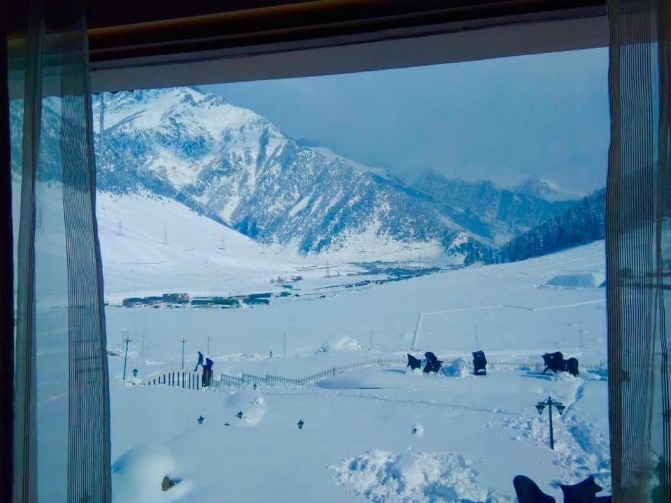 Hotel Village Walk Sonamarg Exterior photo
